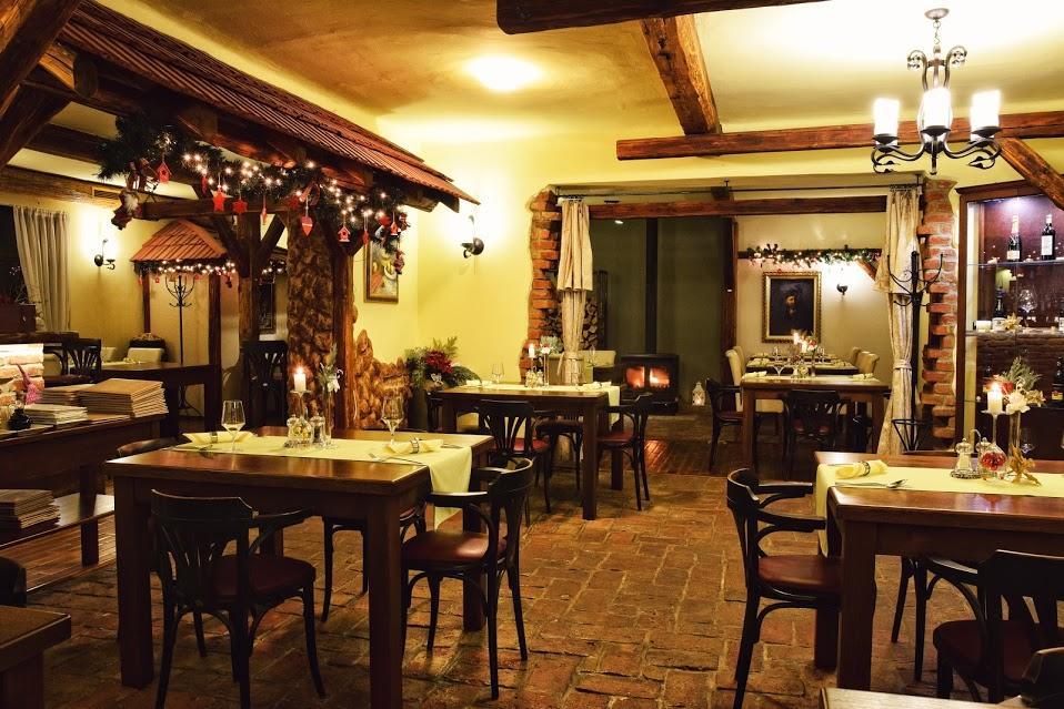 Barock Restaurant&Pension Topoľčany Extérieur photo